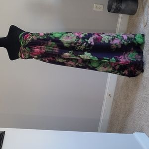 Beautiful and Elegant Evening Dress